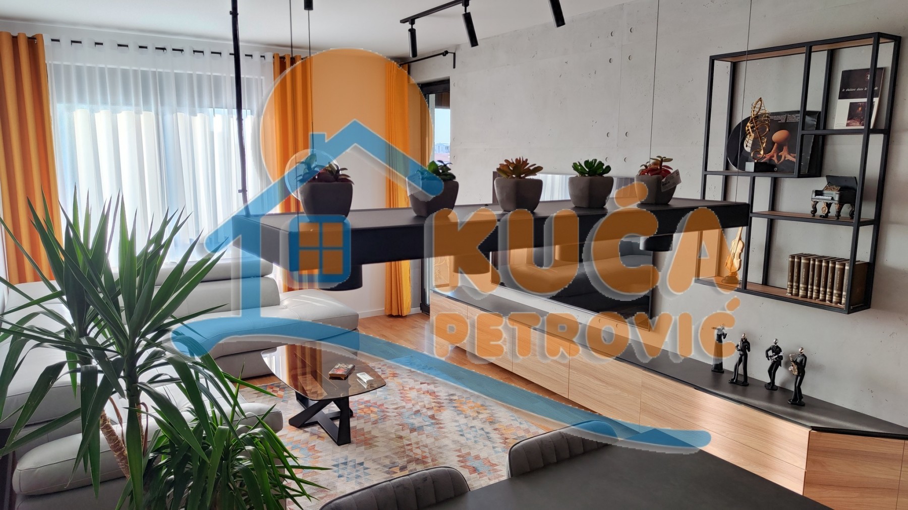 Dvosoban stan, 63 m2, Centar, Prvomajska ID: i-012425 4