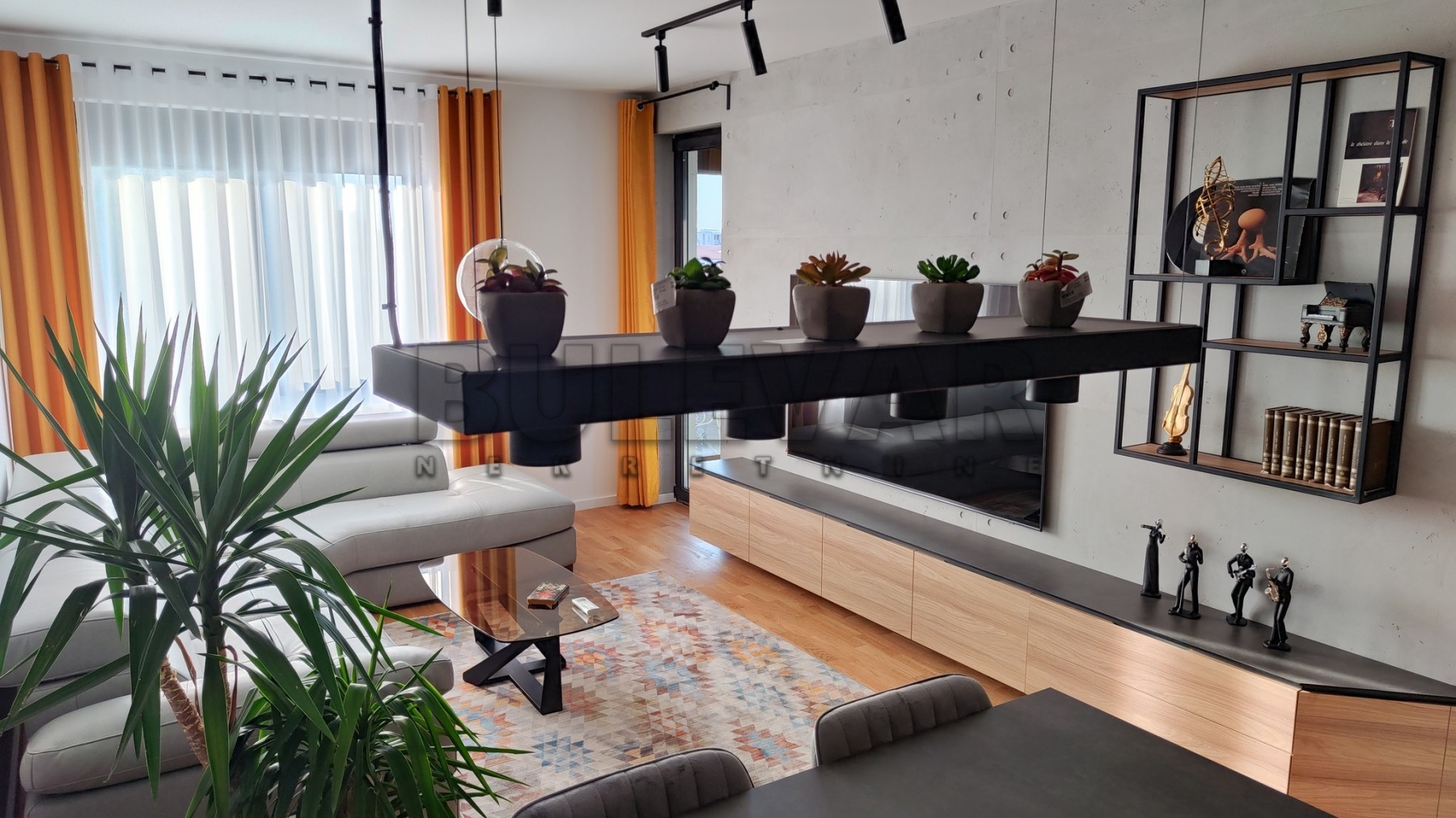 Dvosoban stan, 63 m2, Centar, Prvomajska ID: i-012425 4