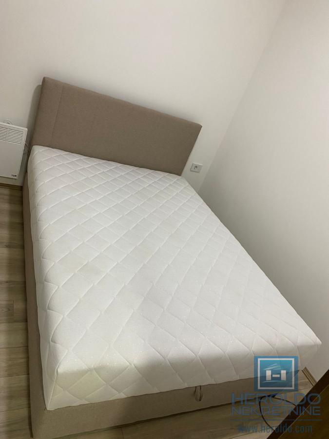 Jednosoban stan u K Kompleksu 5