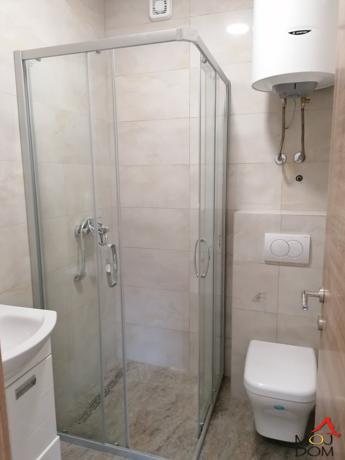 Stan,PETROVARADIN,MIŠELUK,kv: 92, € 180550, ID: 1029059 16