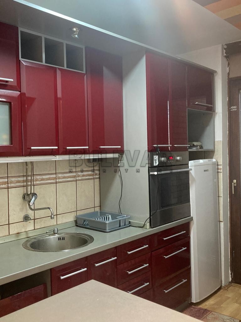 Dvosoban stan, 65 m2, Park Svetog Save, Bulevar Nemanjića ID: i-08905 6