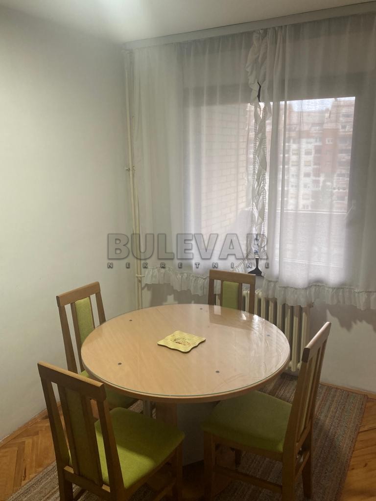 Dvosoban stan, 65 m2, Park Svetog Save, Bulevar Nemanjića ID: i-08905 7