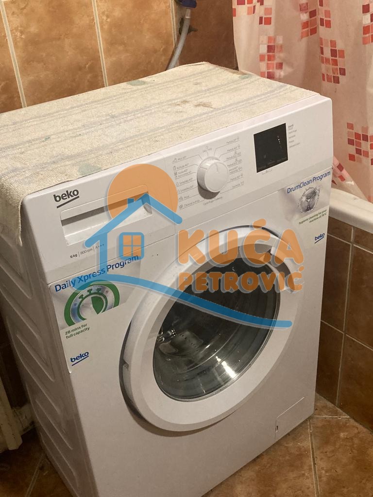 Dvosoban stan, 65 m2, Park Svetog Save, Bulevar Nemanjića ID: i-08905 16