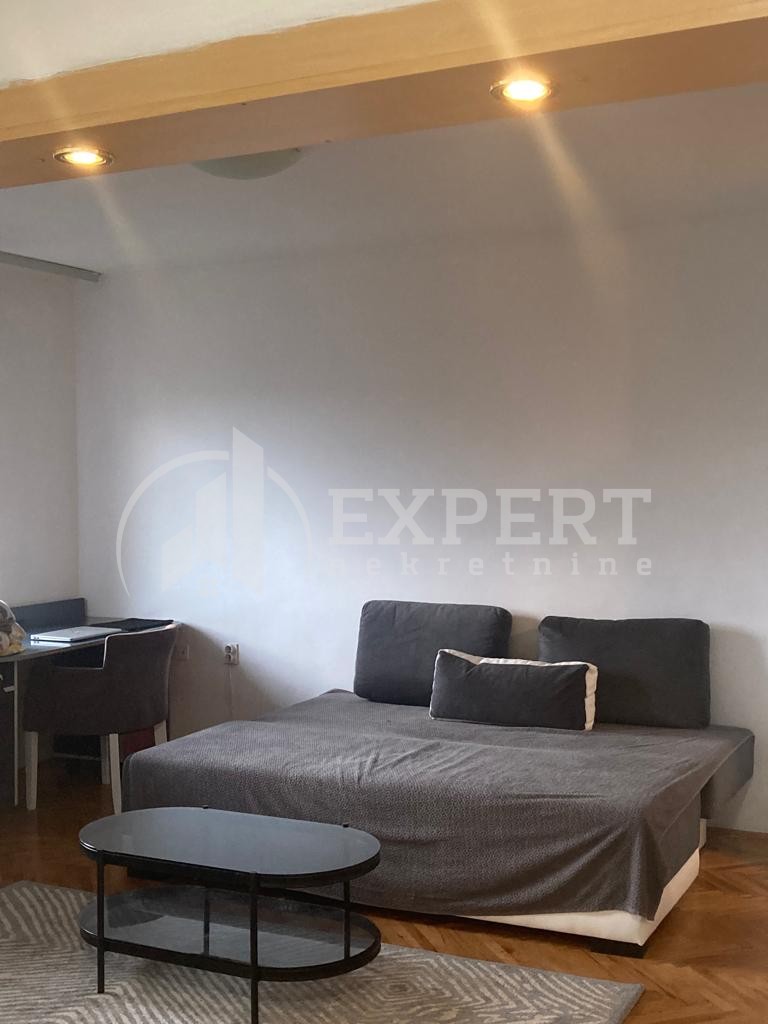 Dvosoban stan, 65 m2, Park Svetog Save, Bulevar Nemanjića ID: i-08905 2