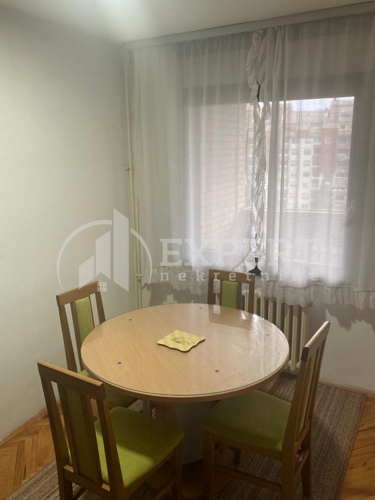 Dvosoban stan, 65 m2, Park Svetog Save, Bulevar Nemanjića ID: i-08905 7