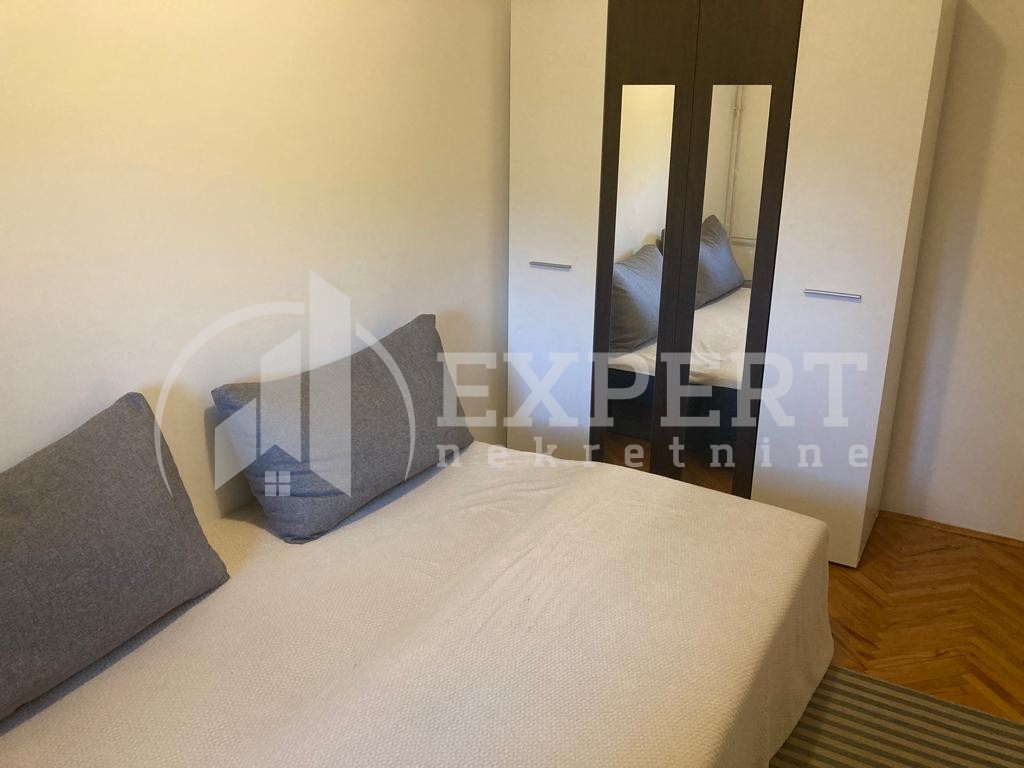 Dvosoban stan, 65 m2, Park Svetog Save, Bulevar Nemanjića ID: i-08905 9