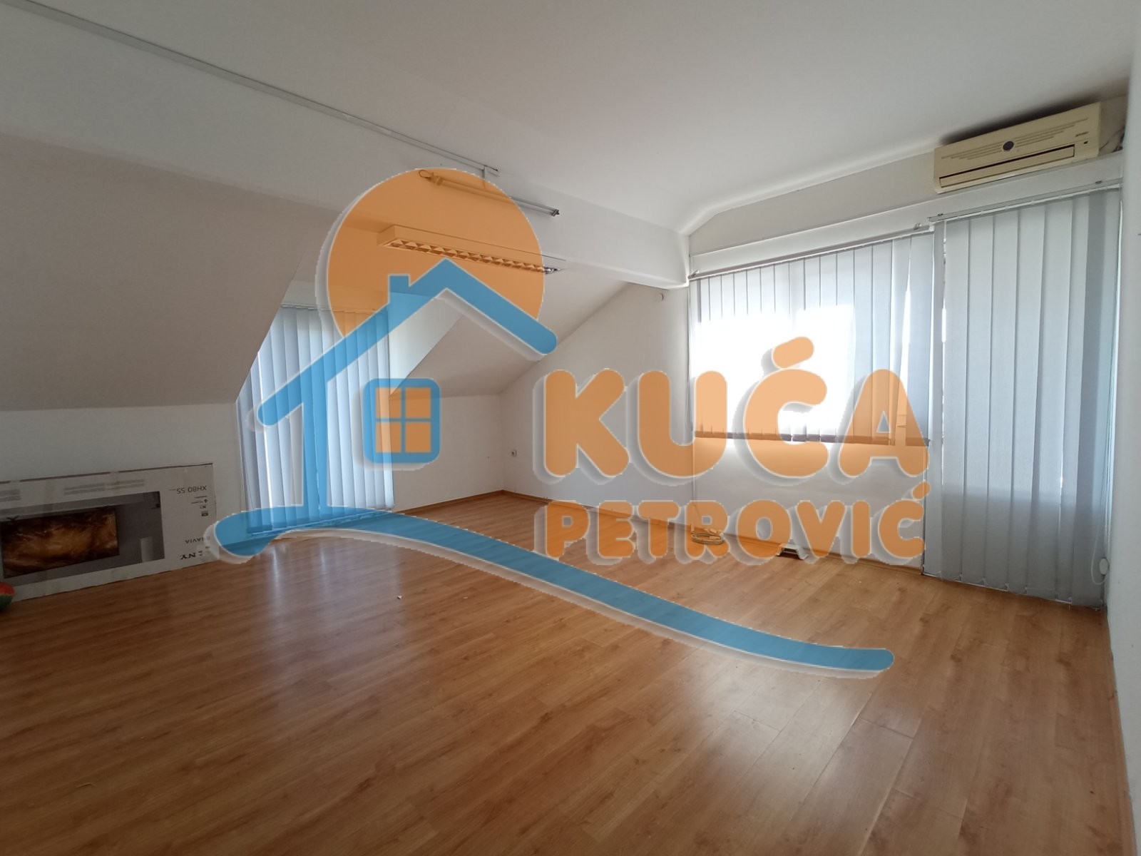 Lokal, 150 m2, Crveni krst, Bulevar 12. februar ID: i-012439 1