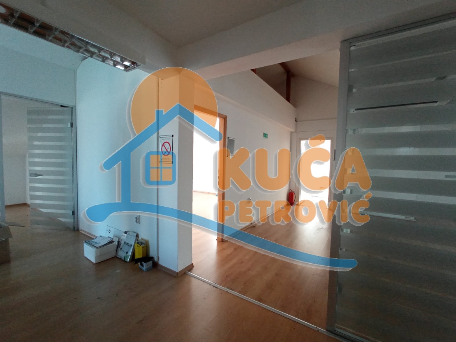 Lokal, 150 m2, Crveni krst, Bulevar 12. februar ID: i-012439 6