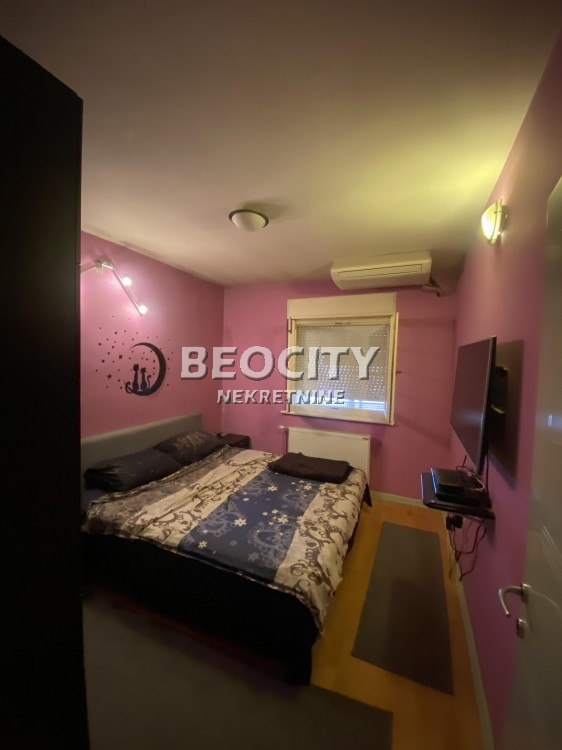 četvorosoban stan, 114 m2, Centar, Radnička ID: 113034 4