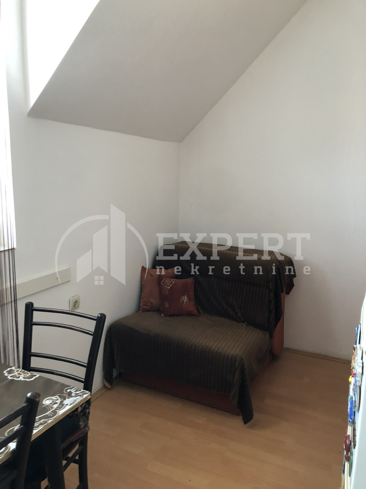 Jednosoban stan, 31 m2, Crveni Pevac, Dragiše Cvetkovića ID: i-012446 1