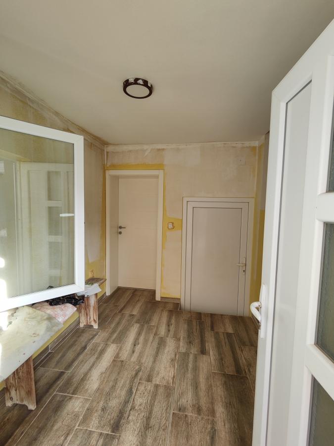 Porodična kuća kod Akva parka 31