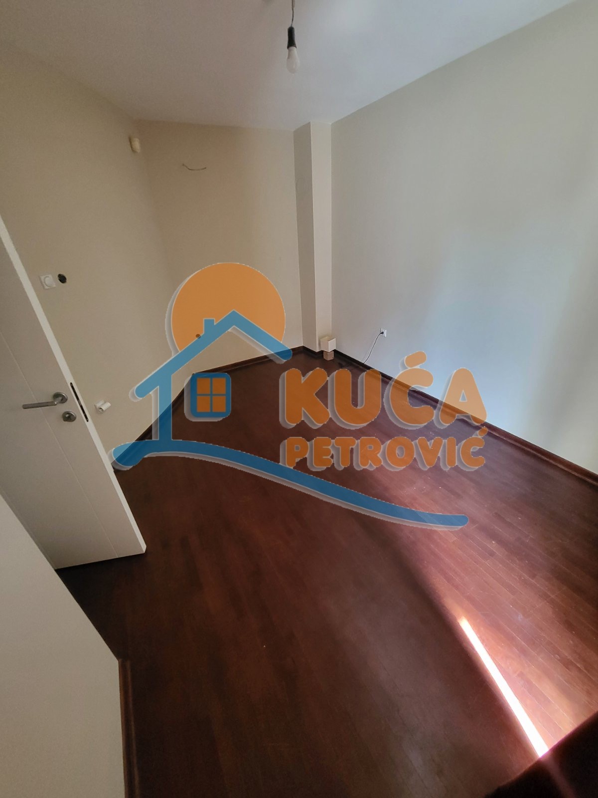četvorosobna kuća, 280 m2, Ćalije, Ruža ID: i-012236 21