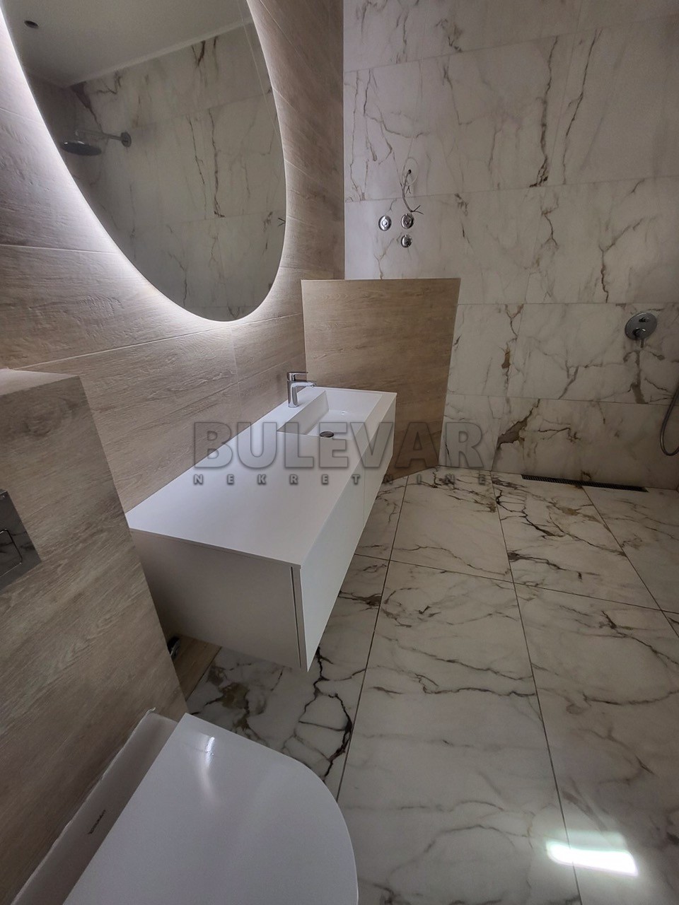 četvorosobna kuća, 280 m2, Ćalije, Ruža ID: i-012236 18