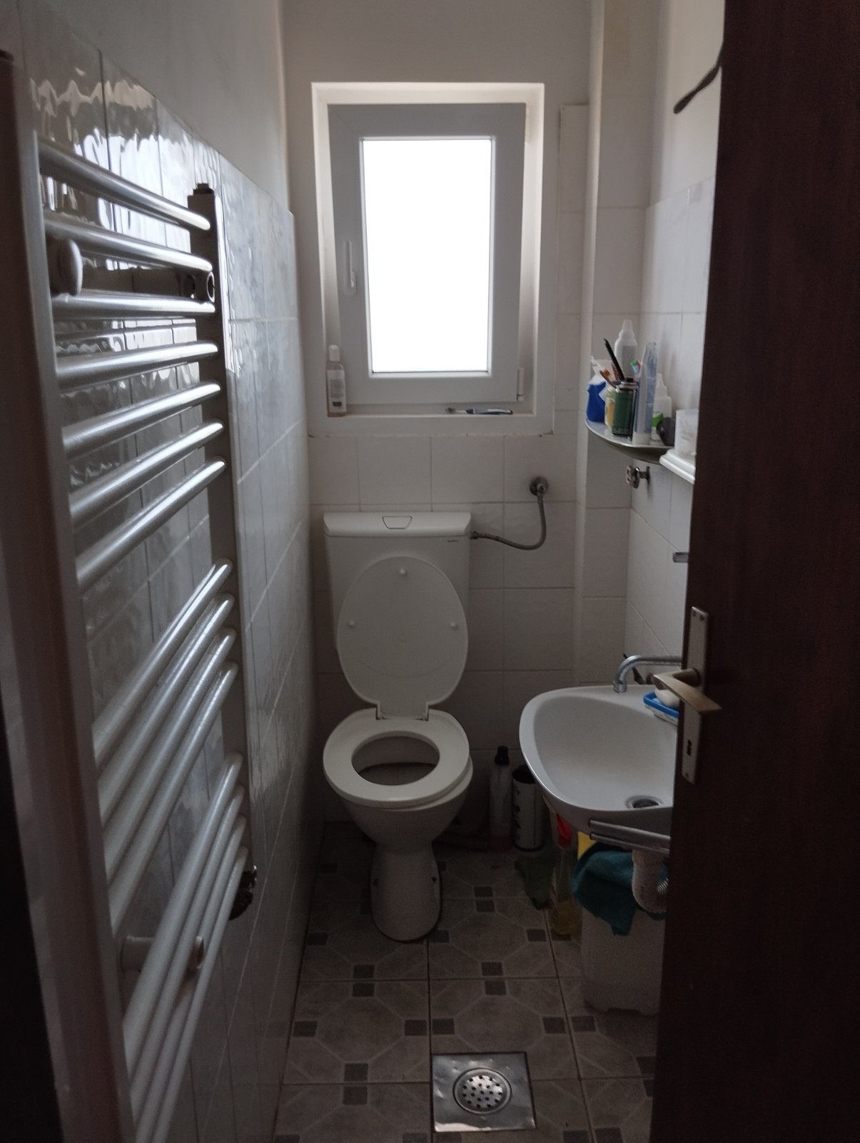 Tresnja kuca 200m2 20ari uknjizeno vlasnik 1 1 4