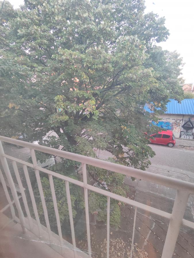 Stan na Strelištu sa podrumom i garažom 11