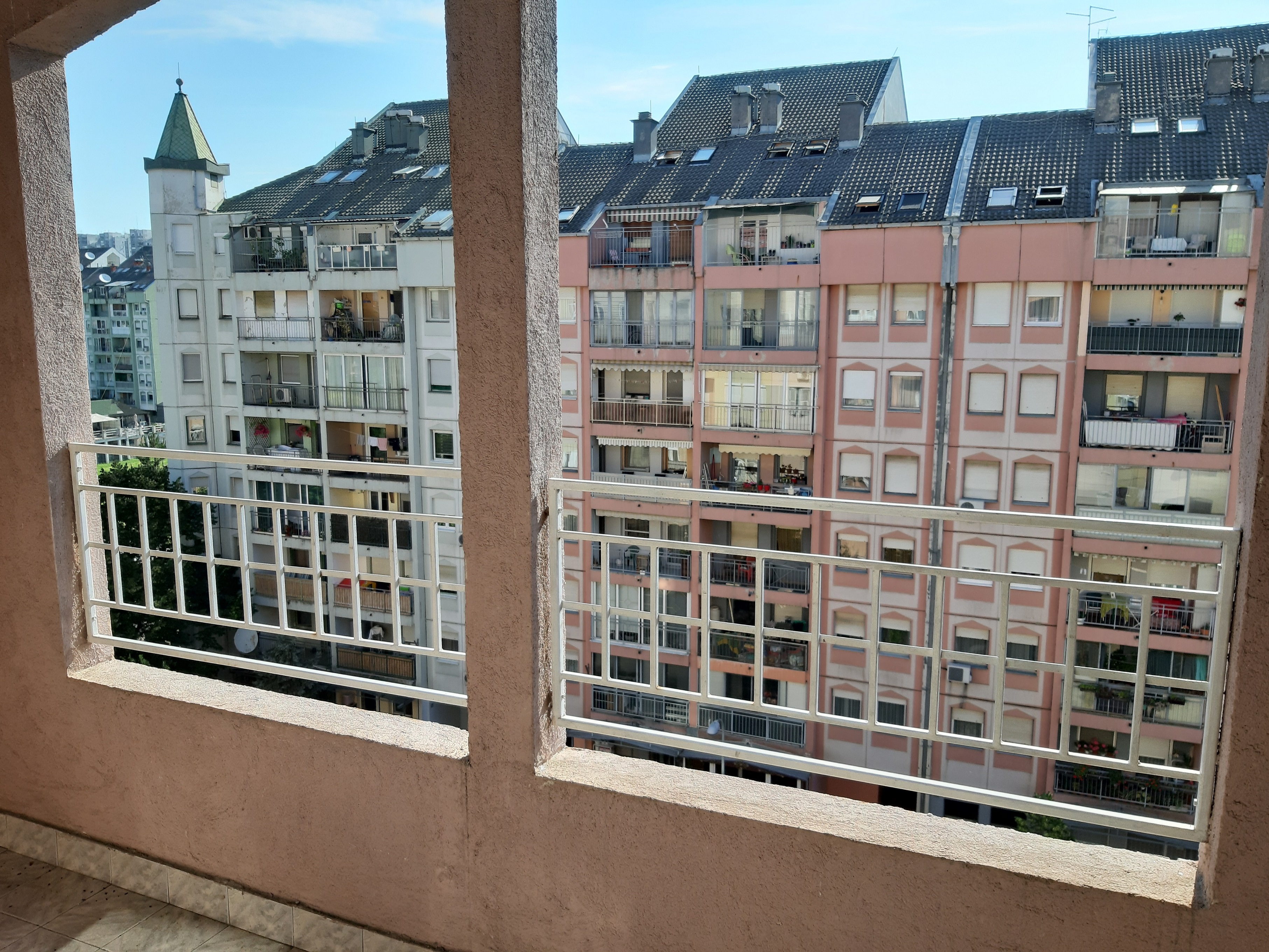 Novi Beograd  Retenzija  2 0 stan  60 m2 10