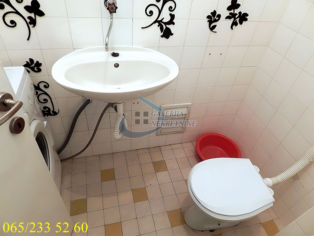 Stari grad  Skupština   Palmotićeva 69m2   14m2 14