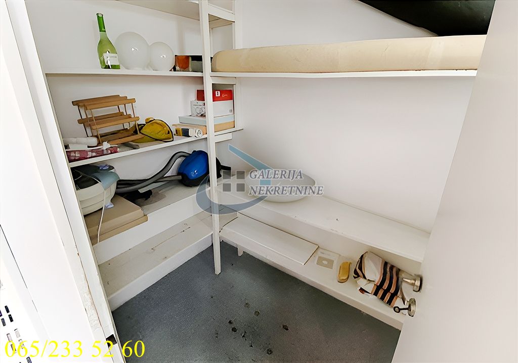 Stari grad  Skupština   Palmotićeva 69m2   14m2 16