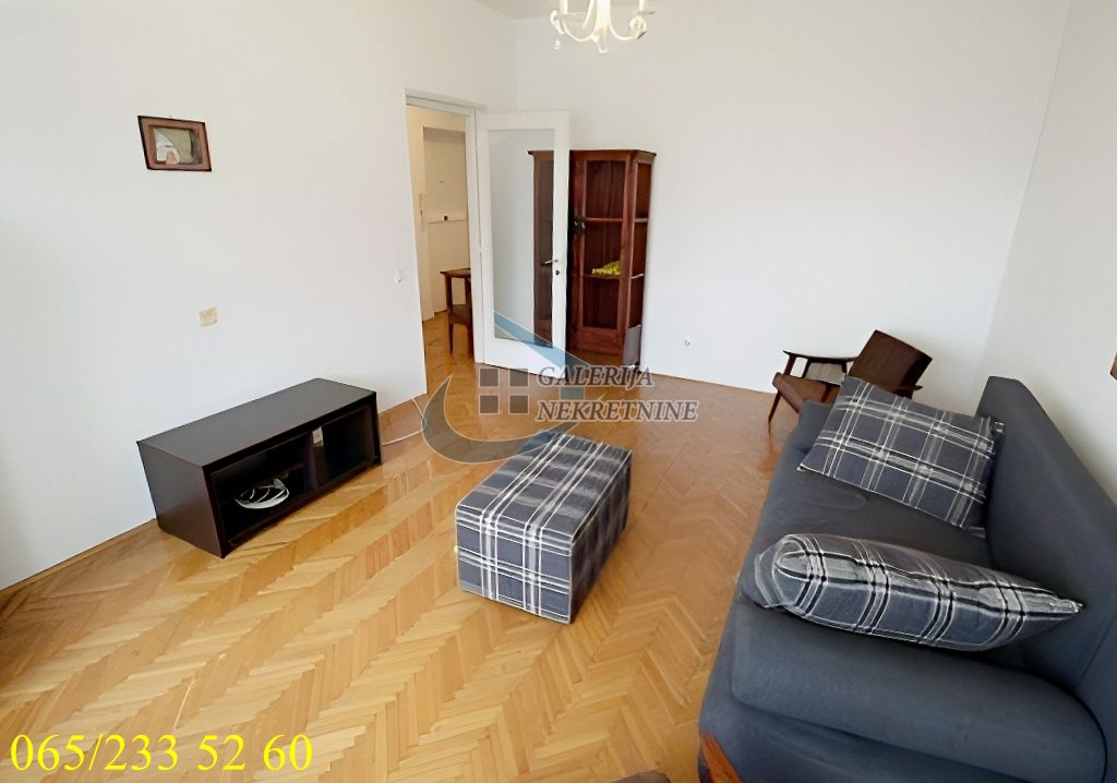 Stari grad  Skupština   Palmotićeva 69m2   14m2 2