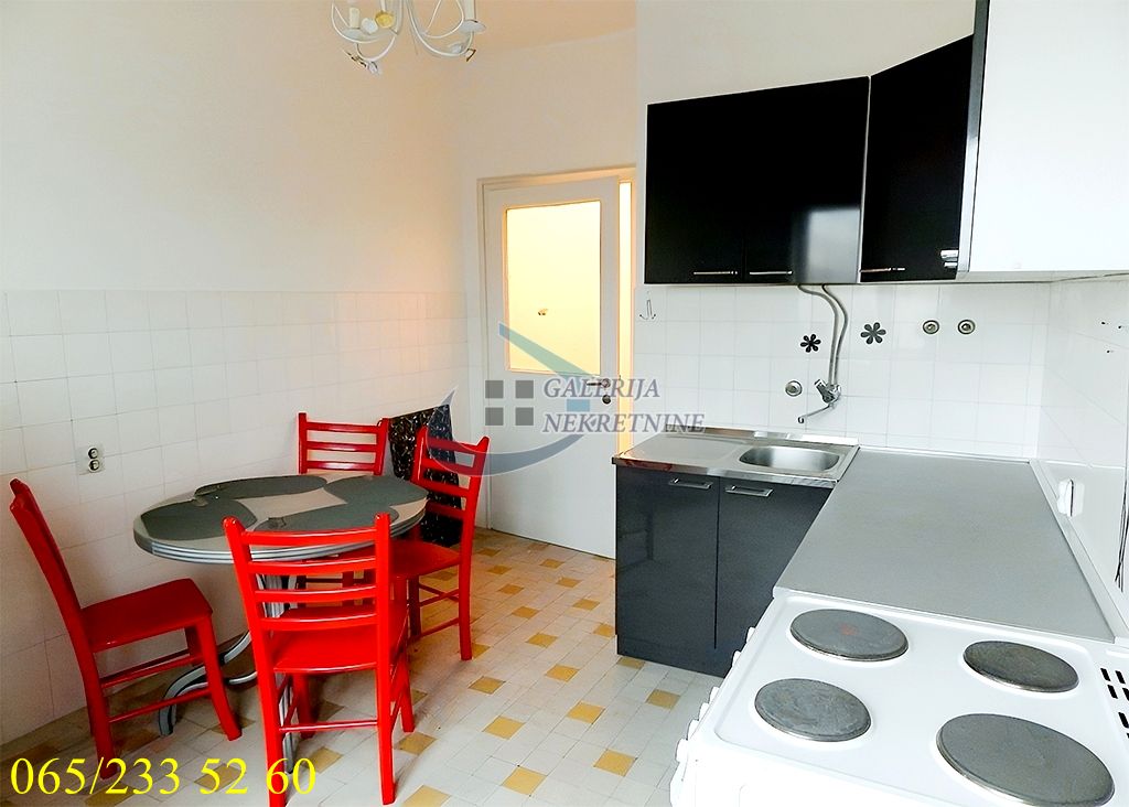 Stari grad  Skupština   Palmotićeva 69m2   14m2 7