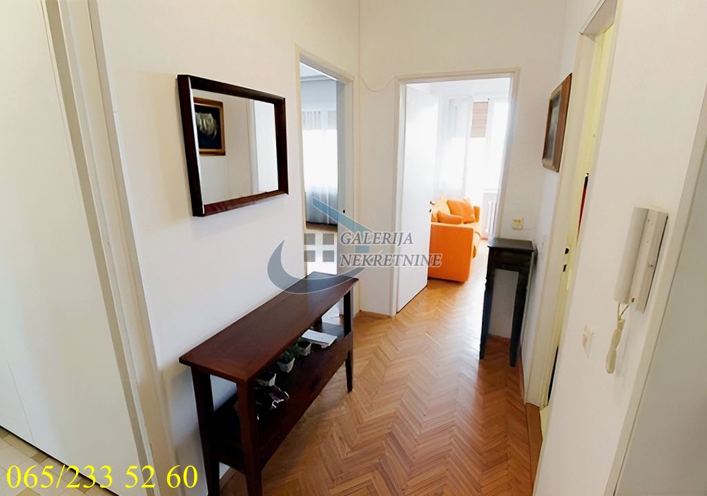 Stari grad  Skupština   Palmotićeva 69m2   14m2 9