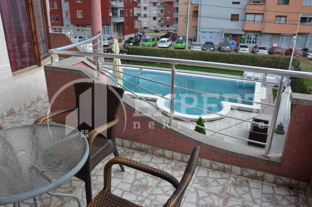 Trosoban stan, 115 m2, Pantelej, Gornjomatejevačka ID: i-012463 16