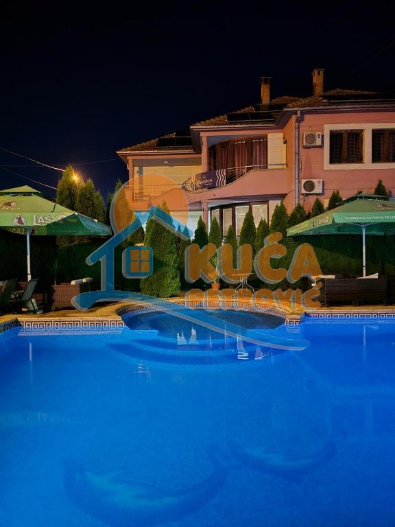 Trosoban stan, 115 m2, Pantelej, Gornjomatejevačka ID: i-012463 18