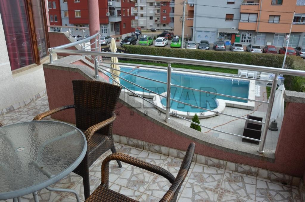 Trosoban stan, 115 m2, Pantelej, Gornjomatejevačka ID: i-012463 16