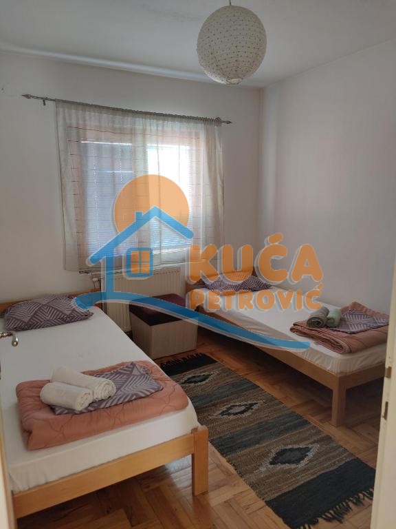 Trosoban stan, 115 m2, Pantelej, Gornjomatejevačka ID: i-012463 10