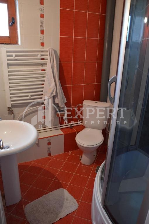 Trosoban stan, 115 m2, Pantelej, Gornjomatejevačka ID: i-012463 11