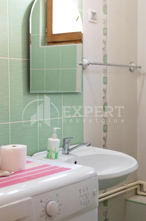 Trosoban stan, 115 m2, Pantelej, Gornjomatejevačka ID: i-012463 12