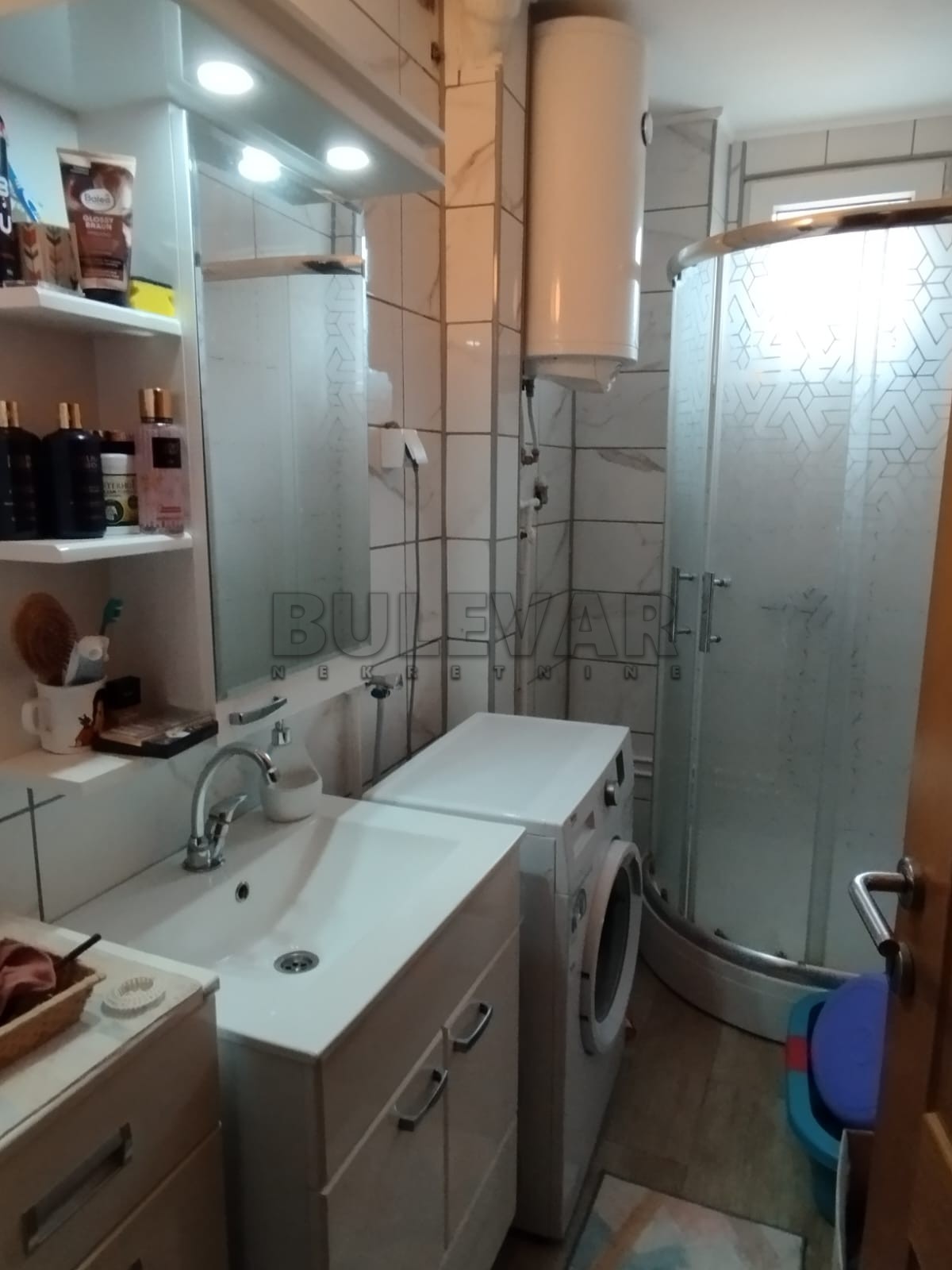 Trosoban stan, 67 m2, Medijana, Jovana Ristića ID: i-012471 8