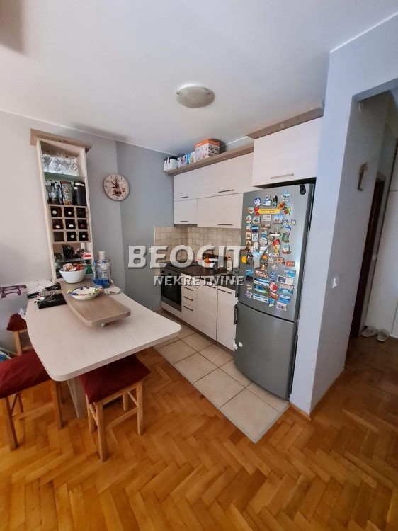 Dvosoban stan, 43 m2, Adamovićevo naselje, Cara Dušana ID: 113286 2