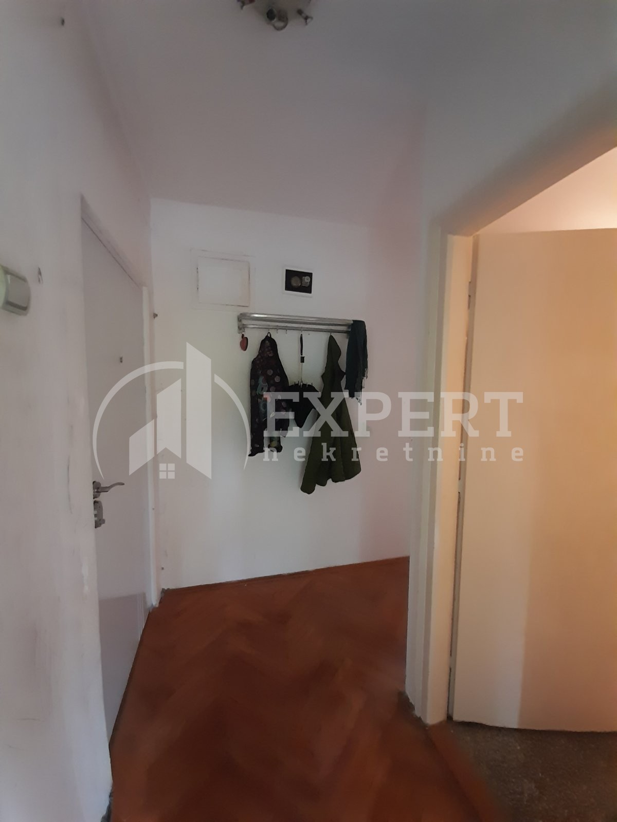 Dvosoban stan, 52 m2, Železnička stanica, Dimitrija Tucovića ID: i-012480 8