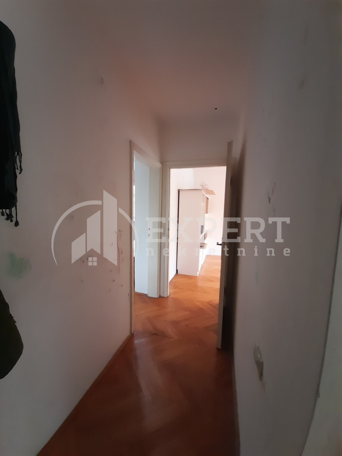 Dvosoban stan, 52 m2, Železnička stanica, Dimitrija Tucovića ID: i-012480 9