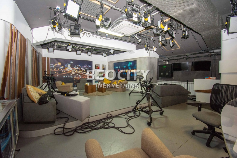 Lokal, 205 m2, Centar, Partizanske avijacije ID: 113199 3