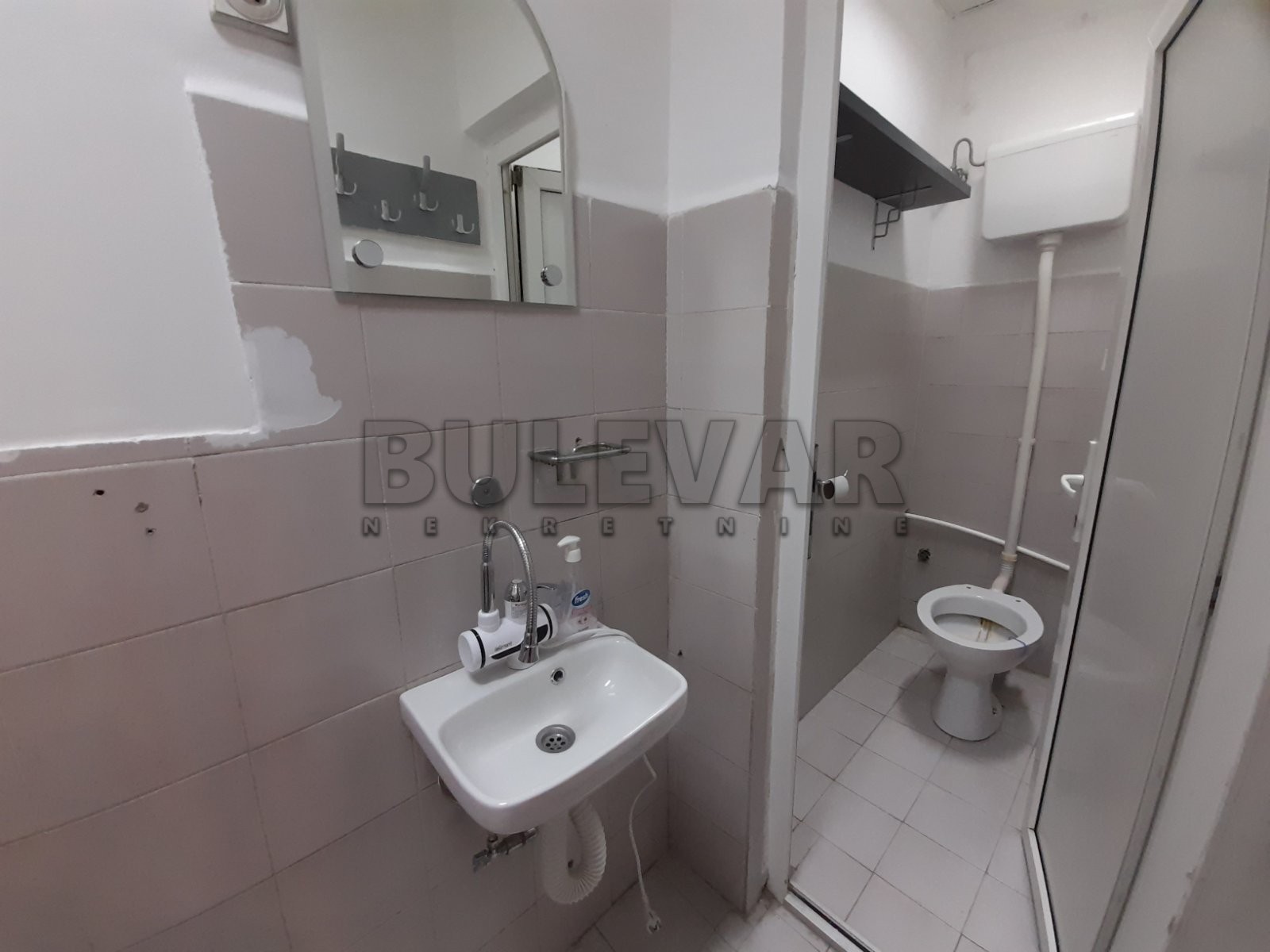 Lokal, 31 m2, Centar, Vožda Karađorđa ID: p-012488 8