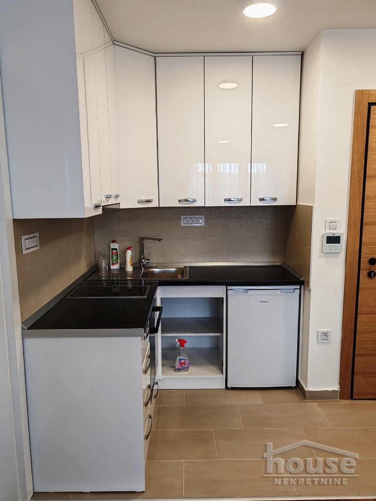 Stanovi,NOVI SAD,CENTAR 37m2,500€ , ID: 9116710 5