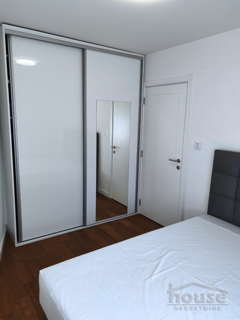 Stanovi,NOVI SAD,CENTAR 37m2,500€ , ID: 9116710 7