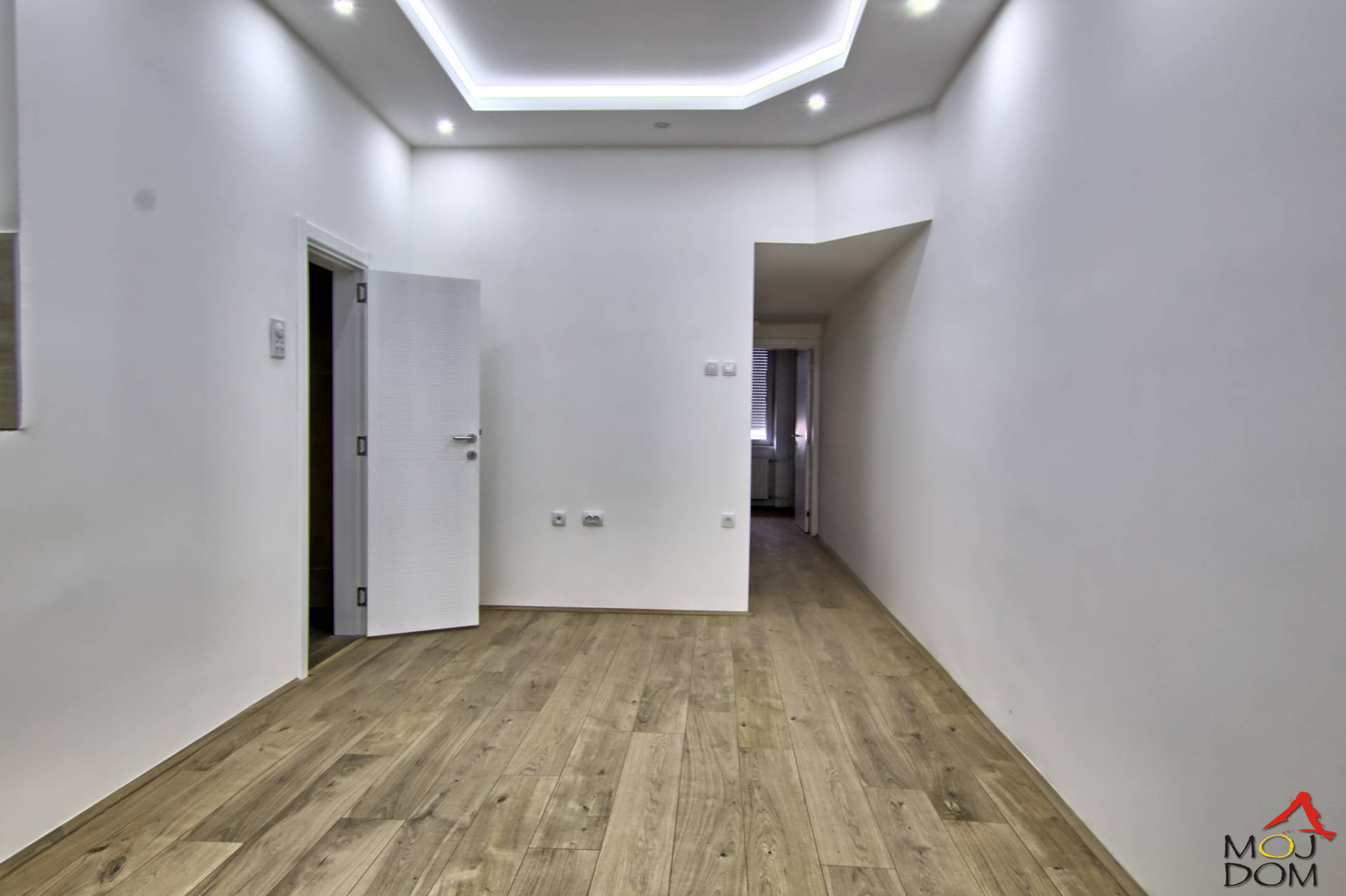 Stan,NOVI SAD,CENTAR,kv: 58, € 133900, ID: 1028021 2