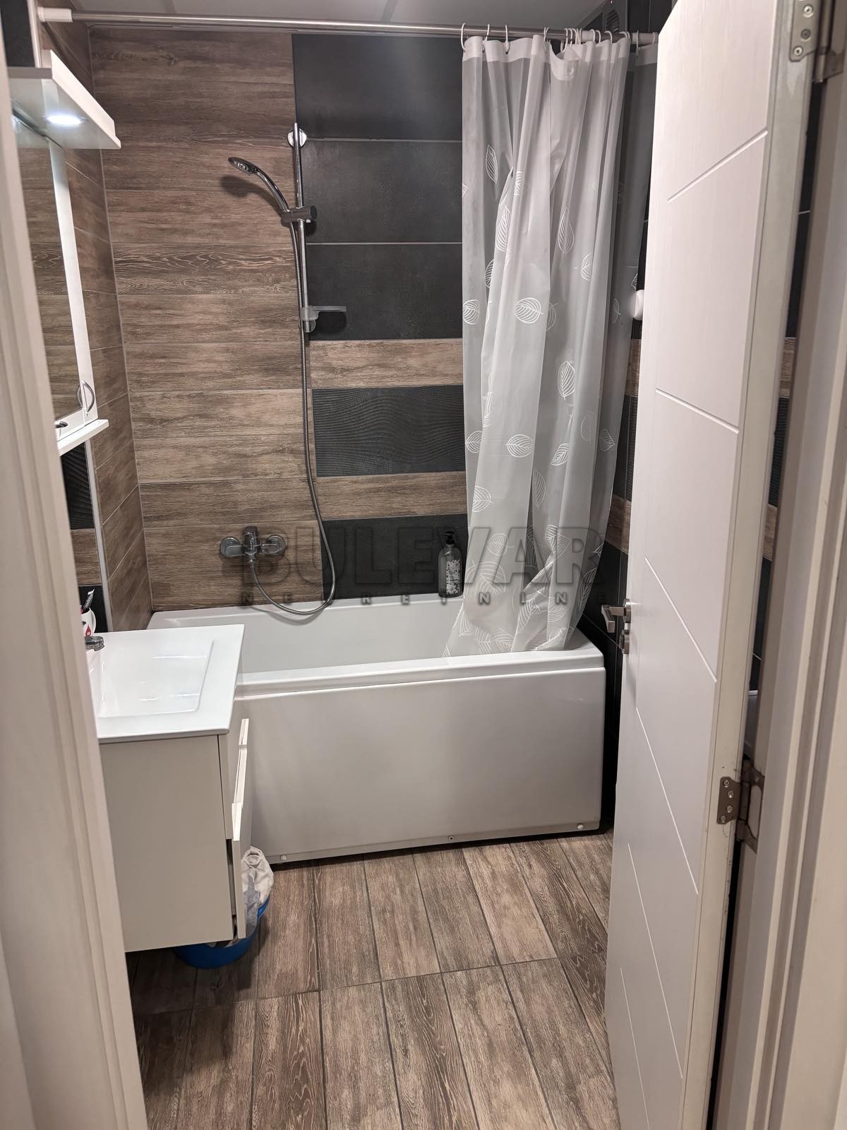 Dvosoban stan, 54 m2, Centar, Prešernova ID: i-012504 10