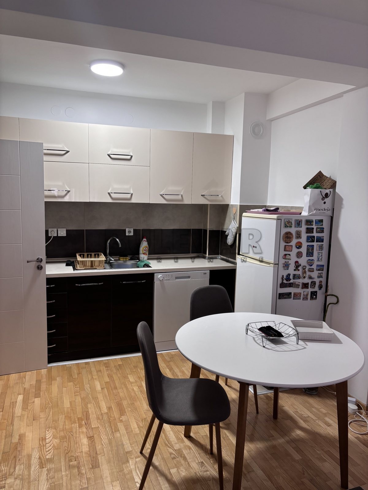 Dvosoban stan, 54 m2, Centar, Prešernova ID: i-012504 4