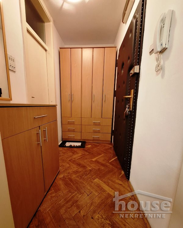 Stan,NOVI SAD,BULEVAR 36m2,108150€ , ID: 1062531 6