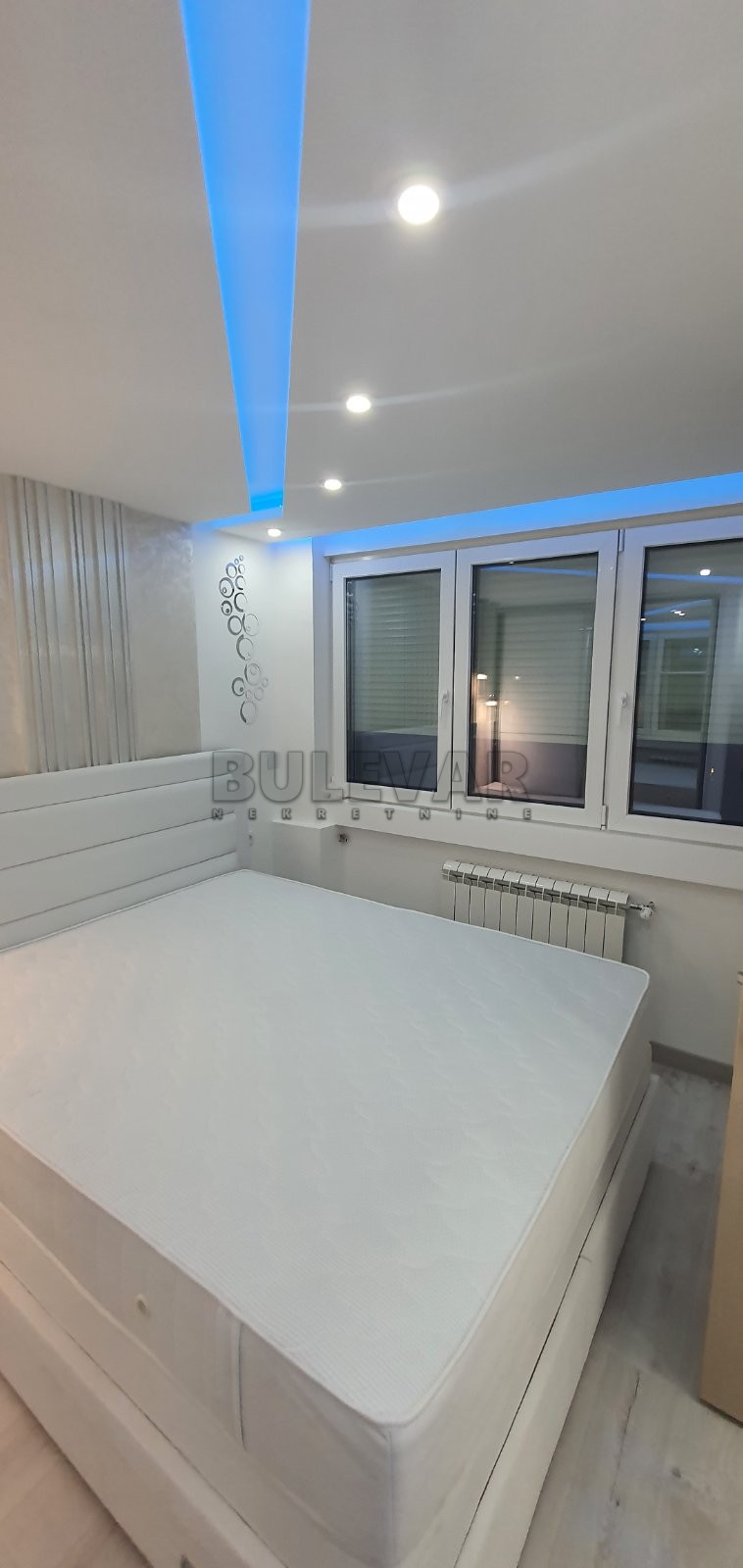 Trosoban stan, 85 m2, Centar, Strahinjića Bana ID: i-09833 10