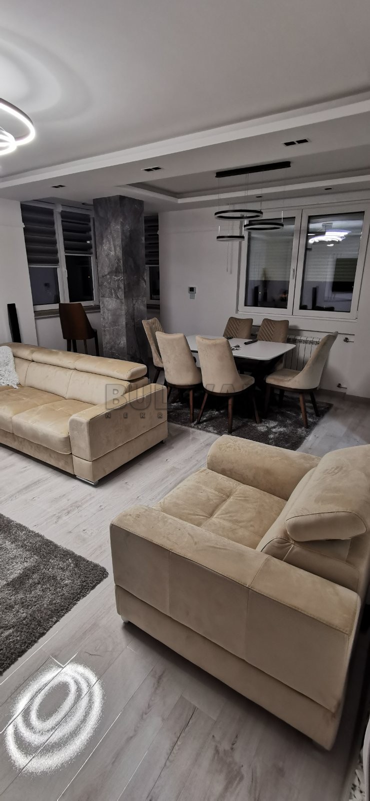 Trosoban stan, 85 m2, Centar, Strahinjića Bana ID: i-09833 6