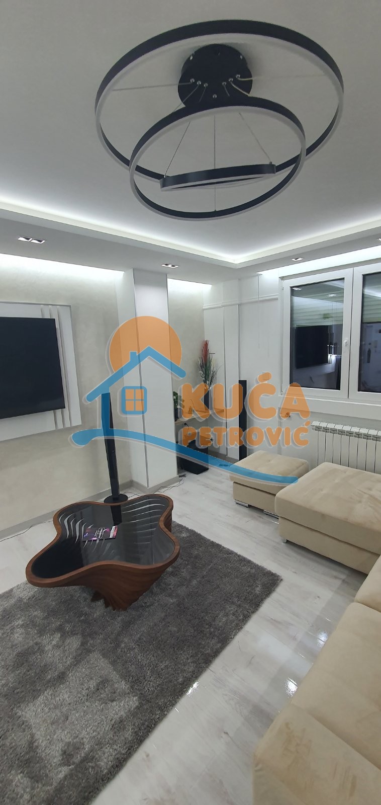 Trosoban stan, 85 m2, Centar, Strahinjića Bana ID: i-09833 3