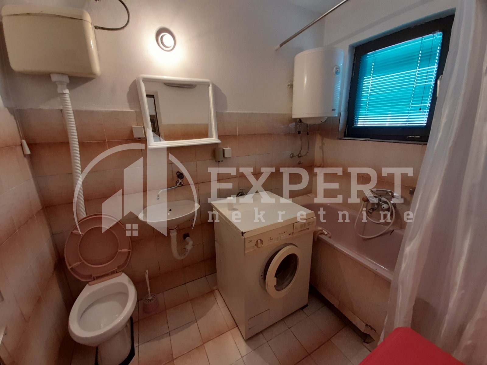 Jednosoban stan, 45 m2, Durlan, Knjazevačka ID: i-012510 11