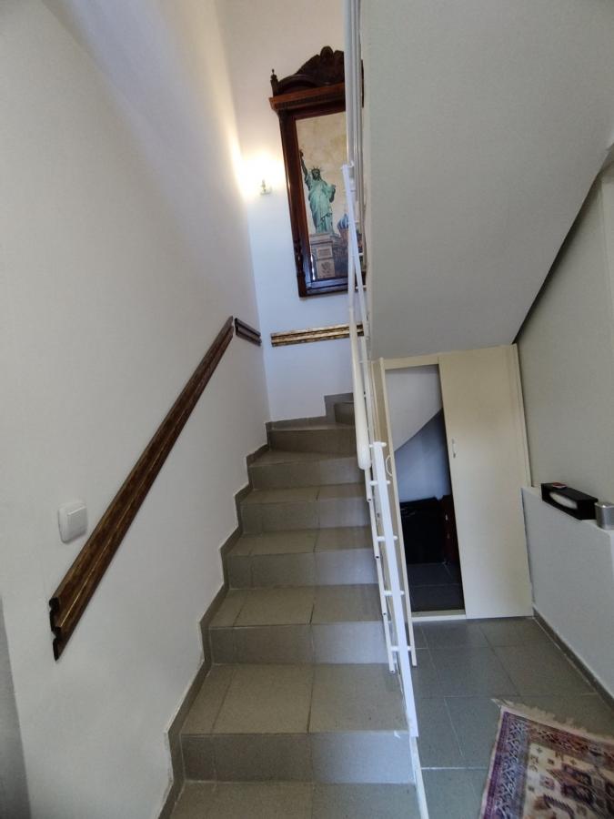 Kuća na ekstra lokaciji 18