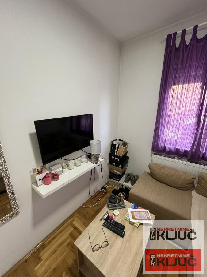 ADICE, 52m2 plus terasa, Troiposoban, Namešten 9