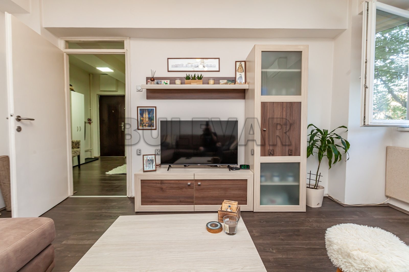 Dvosoban stan, 80 m2, Centar, Obilićev venac ID: p-012523 2